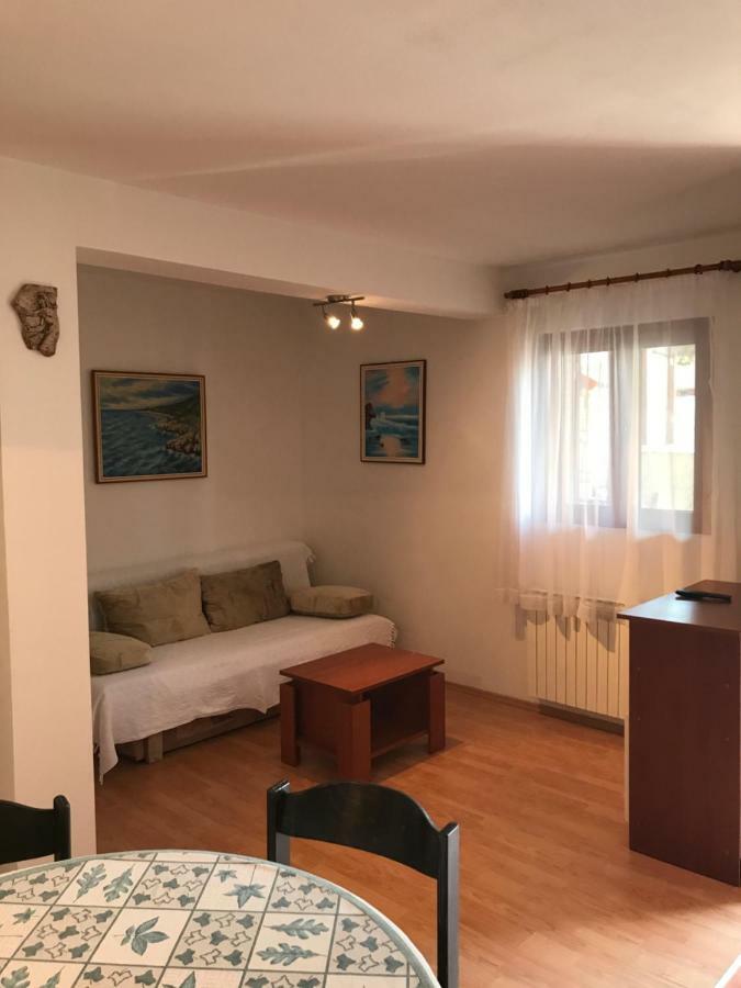 Apartment Pulic ราบ ภายนอก รูปภาพ